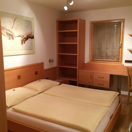 Ciasa Mascotte Apartment San Vigilio Di Marebbe Room photo
